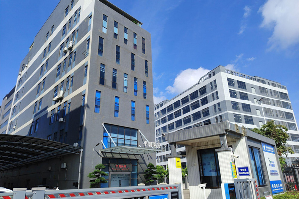 Cost Control Clueless? Pingchuang Medical's Zero-Fee Services Save R