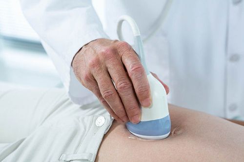 Choosing the Right Ultrasound Gel Manufacturer to Address Probe Damage and Customer Churn Choosing the Right Ultrasound Gel Manufacturer to Address Probe Damage and Customer Churn